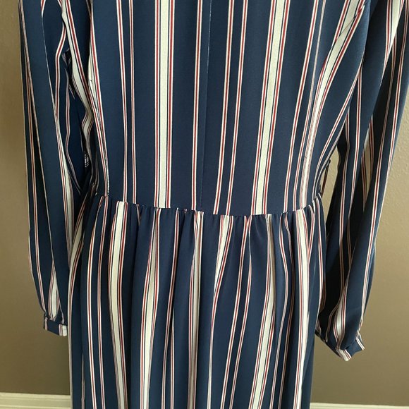 Navy Stripe Surplice Collar Long Sleeve Dress Overlay - Picture 10 of 11